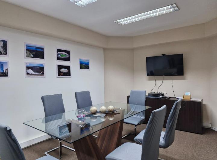 Foto de Oficina con cocheras a la venta en Microcentro, imagen 3