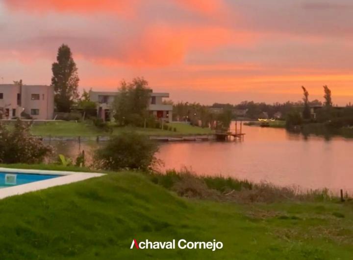 Venta Casa a la laguna barrio San Marco Villanueva 3