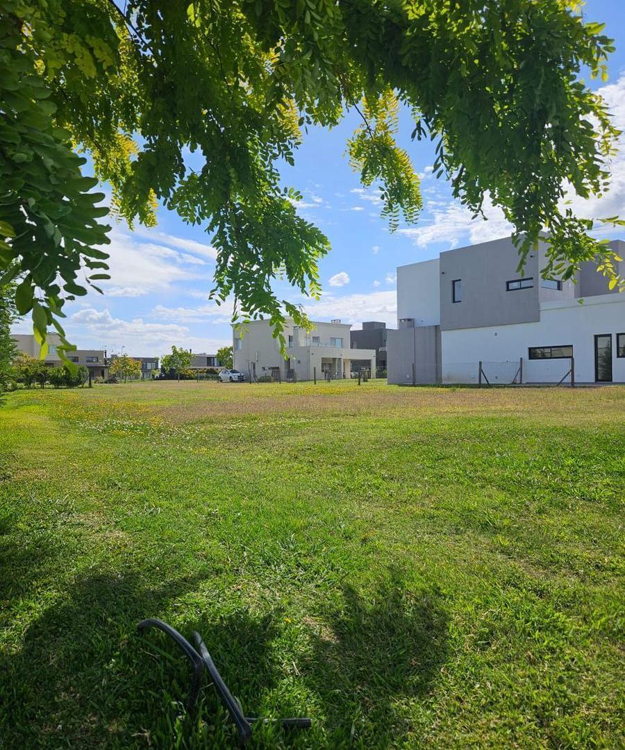 Terreno| Lote en venta de 581m² | Barrio Acacias - Puertos