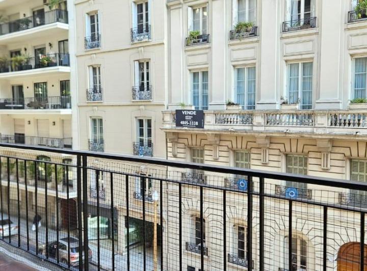 Departamento en alquiler en la calle Alvear 1500 2