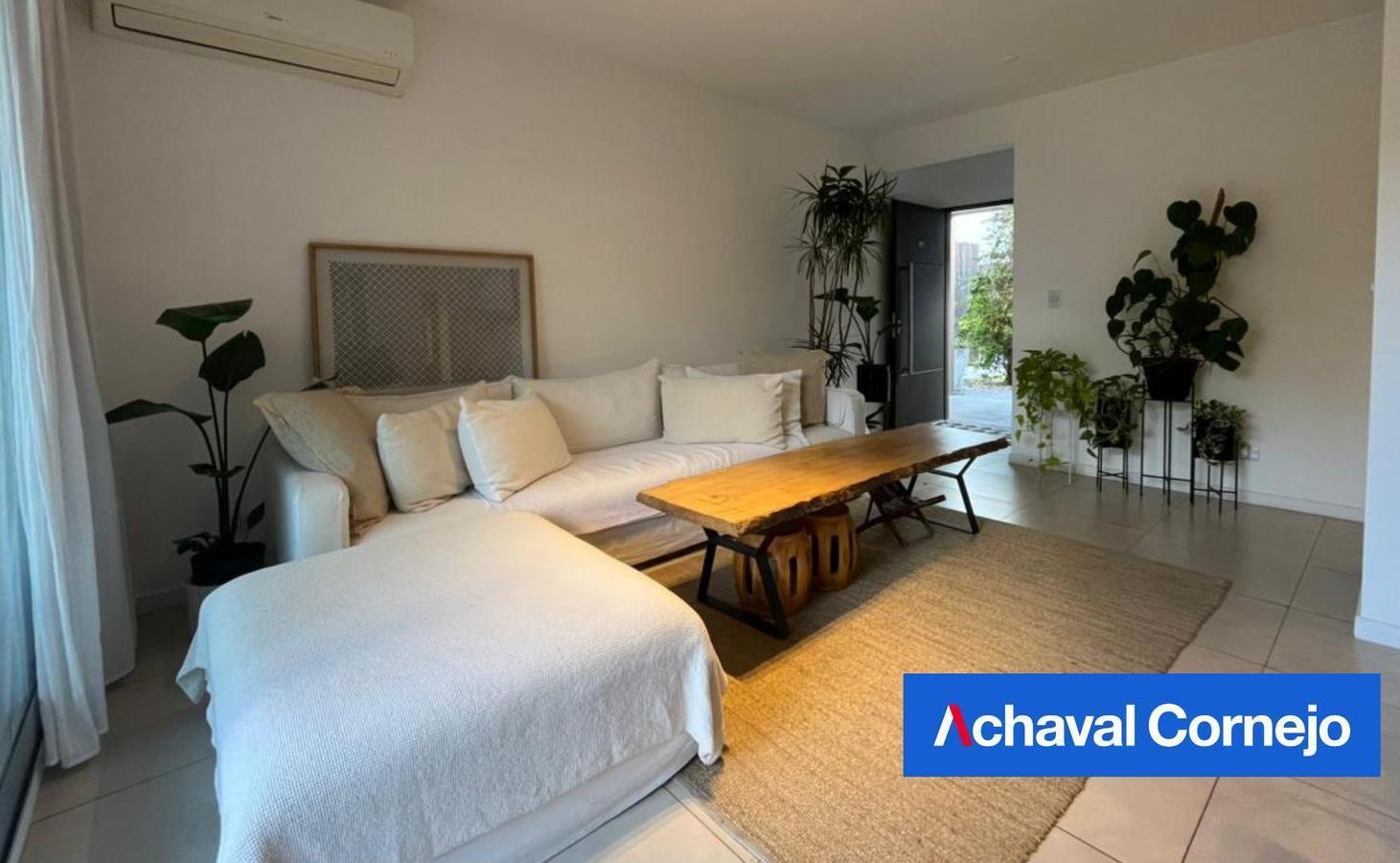 Departamento 3 ambientes con jardín y vista al Lago interno en Lago del Sendero