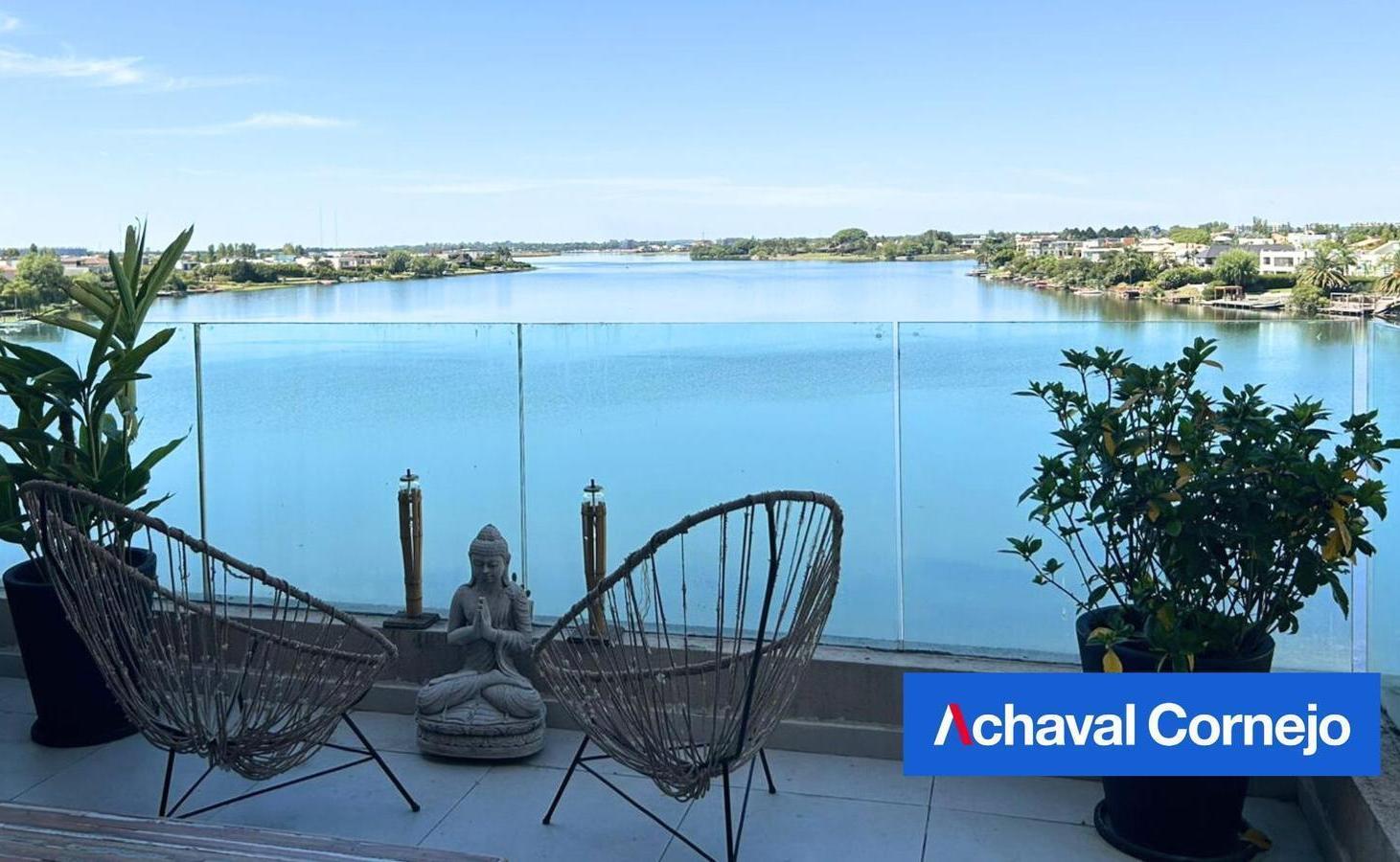 Departamento en venta con increíble vista al agua APTO CREDITO - NORDELTA - Portezuelo - Praia -