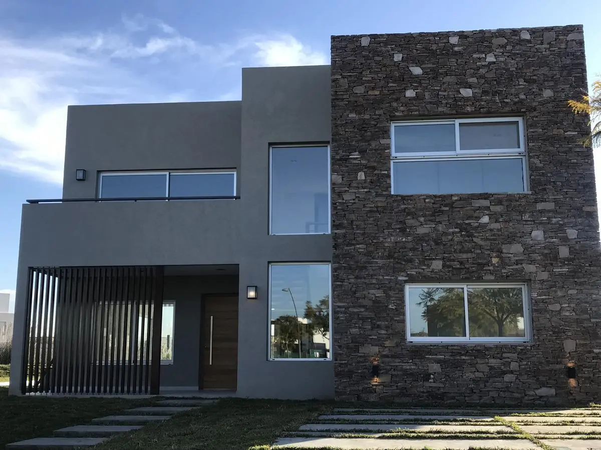 Casa - Vistas - Excelente casa en venta en Puertos - Lote interno 2