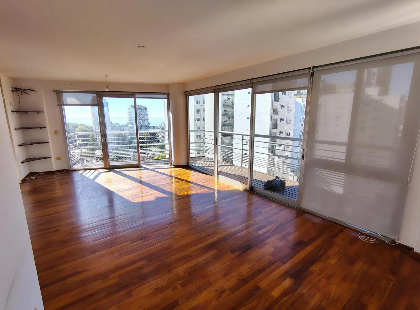 Tres ambientes con vista al rio, en Olivos 3