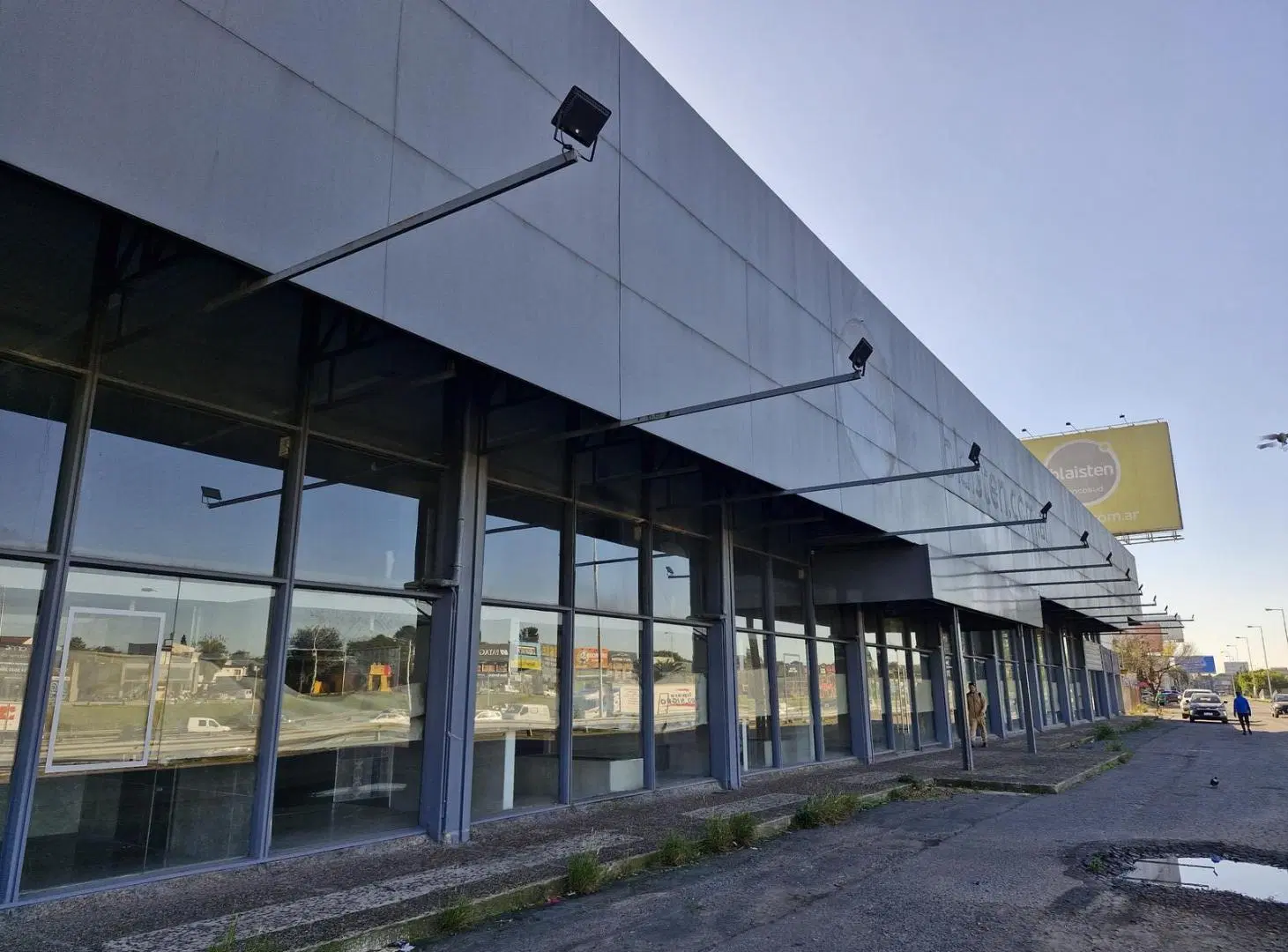 Depósito logístico en venta en Acceso Oeste – Hurlingham 5