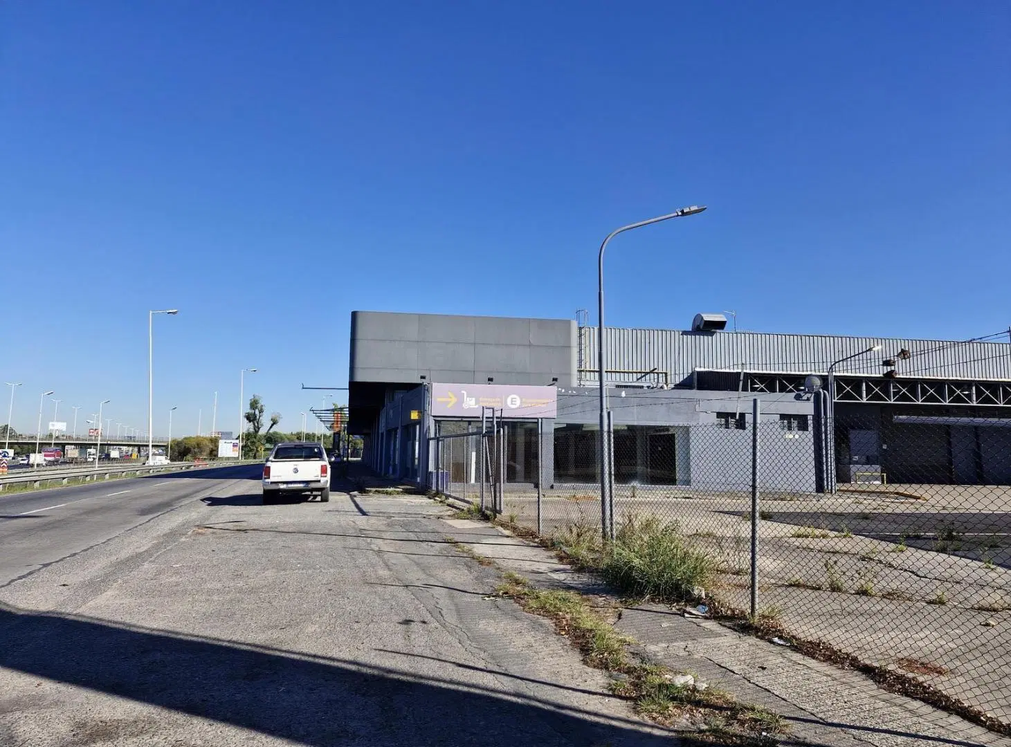 Depósito logístico en venta en Acceso Oeste – Hurlingham 3