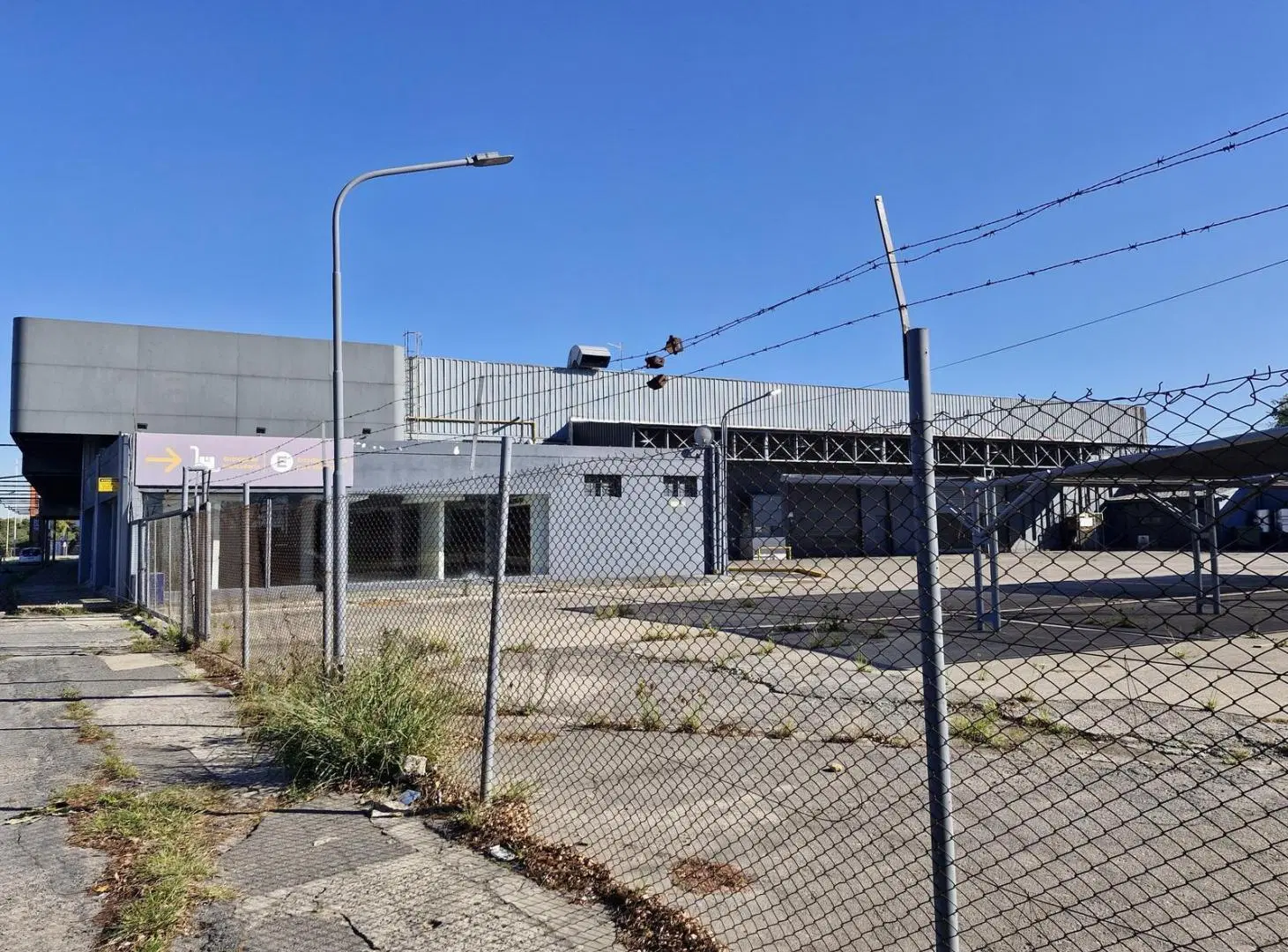 Depósito logístico en venta en Acceso Oeste – Hurlingham 2