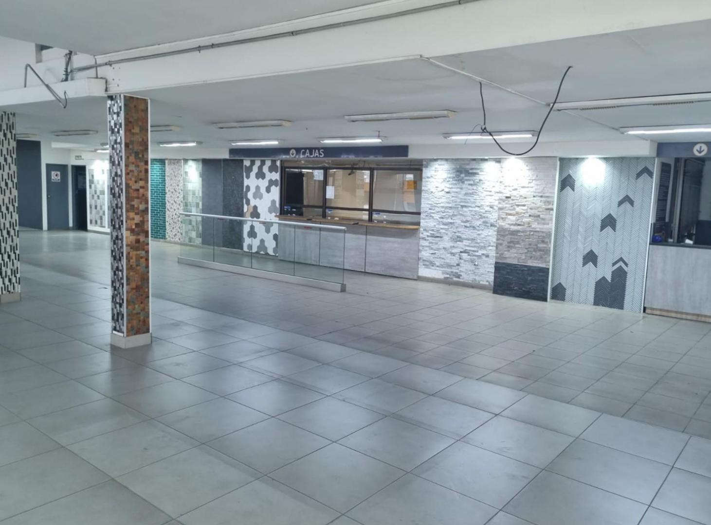 Depósito logístico en venta en Acceso Oeste – Hurlingham