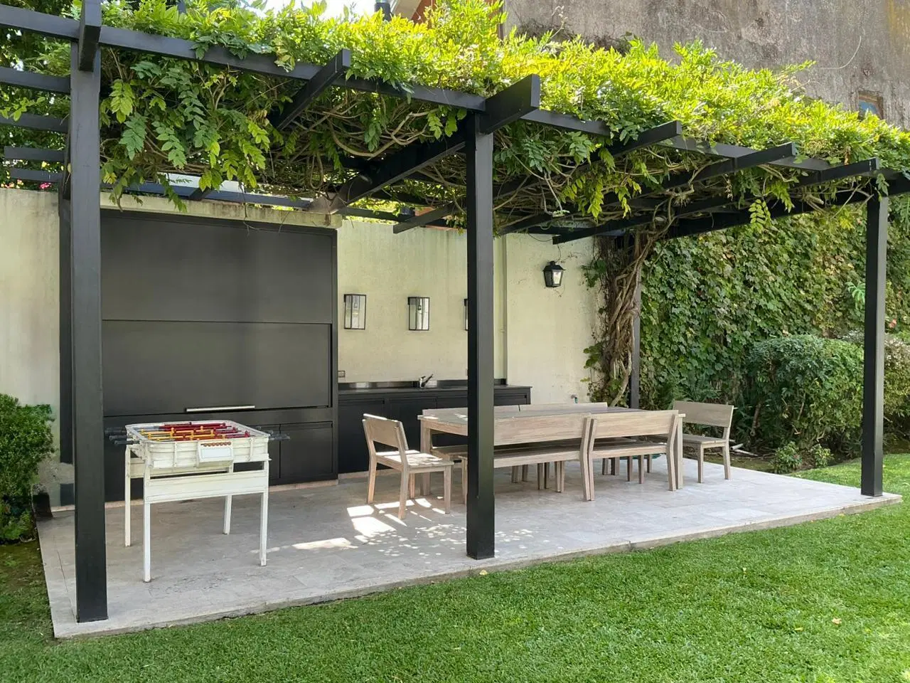 Exclusiva casa en Olivos 2