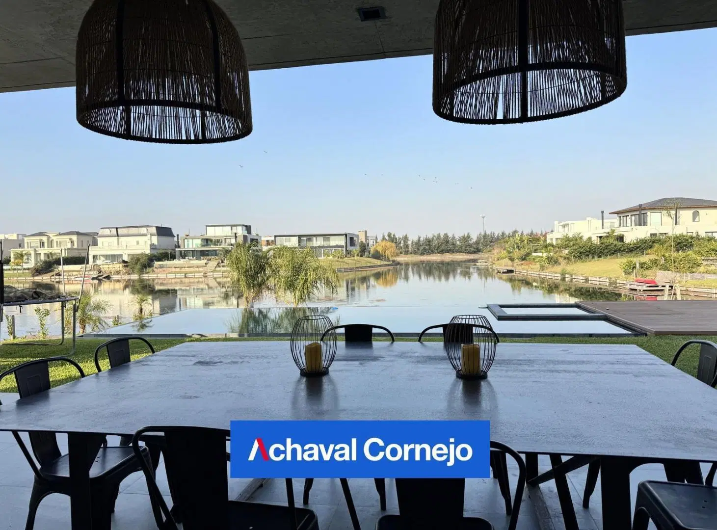 Casa en venta 5 dormitorios en Virazón al lago central 5