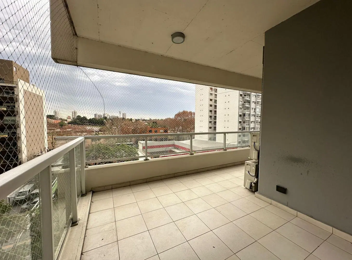Horizons- Excelente departamento de tres ambientes. 5