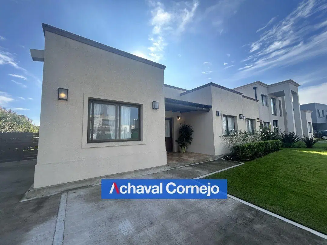 VENTA CASA UNA PLANTA CON PILETA EN CEIBOS, PUERTOS 4