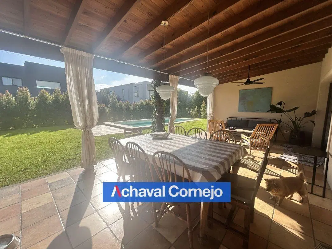 VENTA CASA UNA PLANTA CON PILETA EN CEIBOS, PUERTOS 2