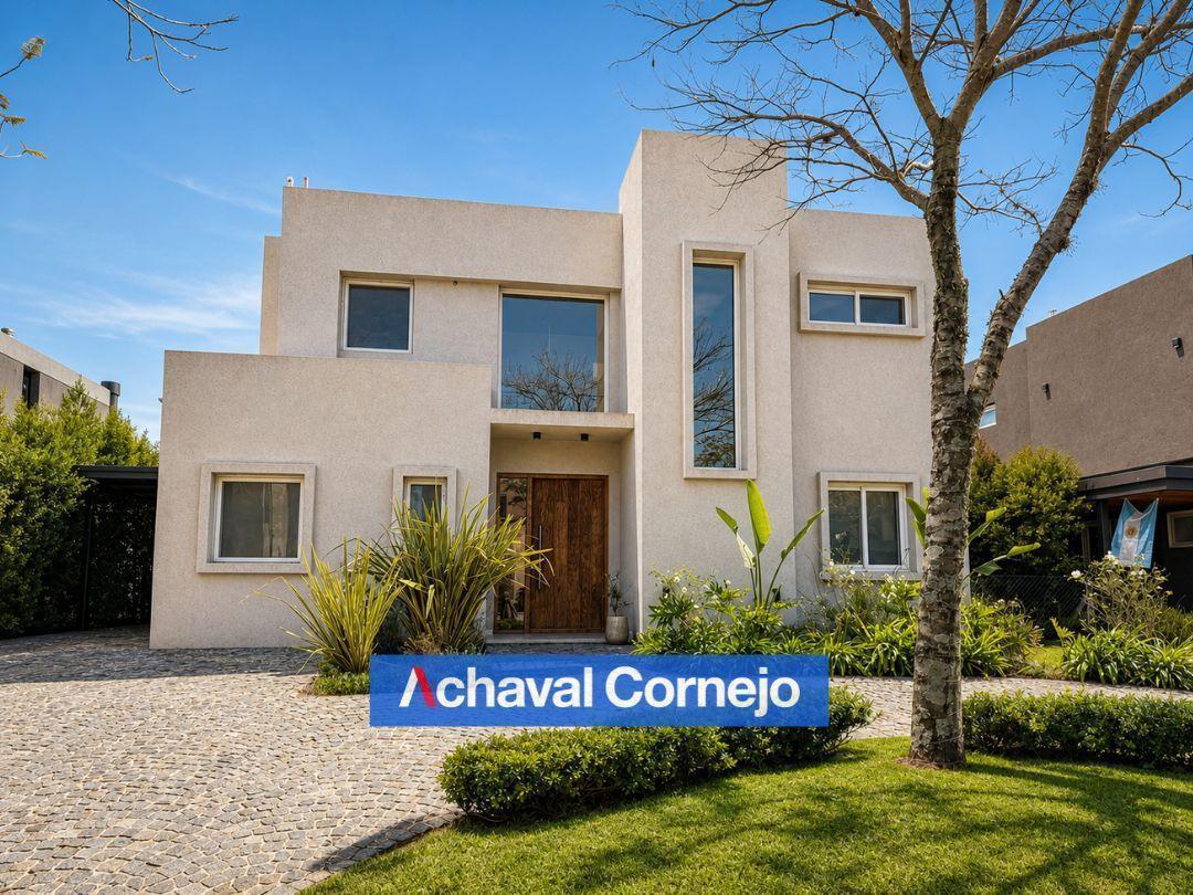 VENTA / CASA DE 3 DORMITORIOS, PLAYROOM, PILETA / BARRIO VISTAS, PUERTOS