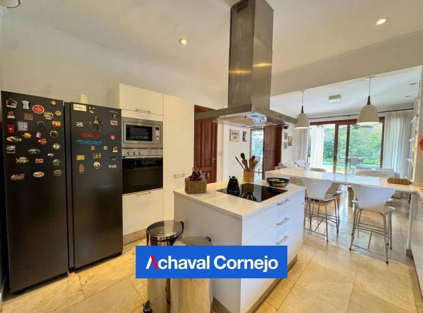 VENTA | Casa 4 dormitorios pileta | Barrio Vistas 1