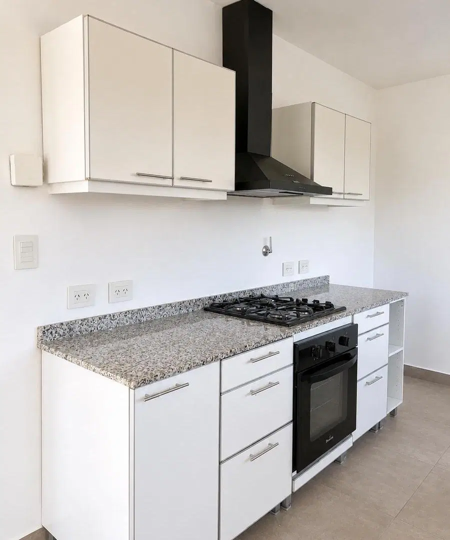 VENTA | Casa 4 dormitorios y pileta | Barrio Araucarias - Puertos 3