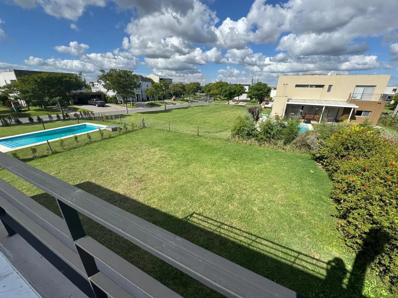 venta | Casa en Puertos 3 dormitorios, escritorio | Barrio Vistas 8