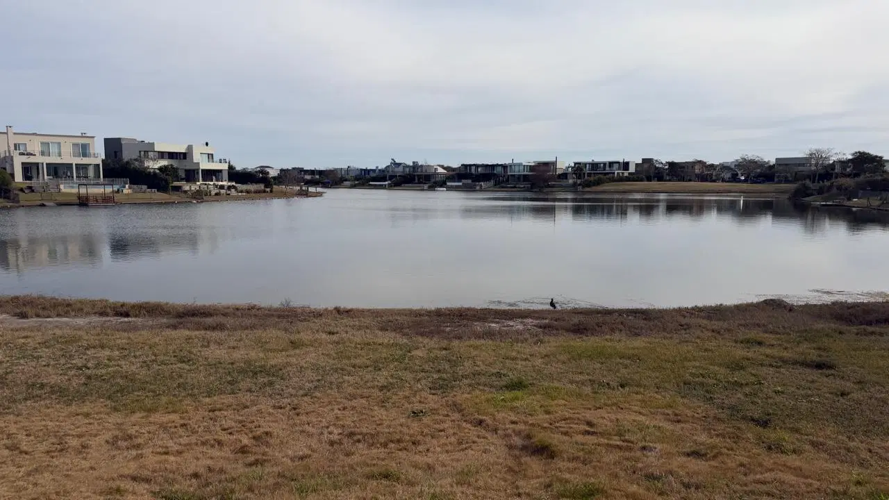 Terreno al agua en venta / Puertos - Vistas 8