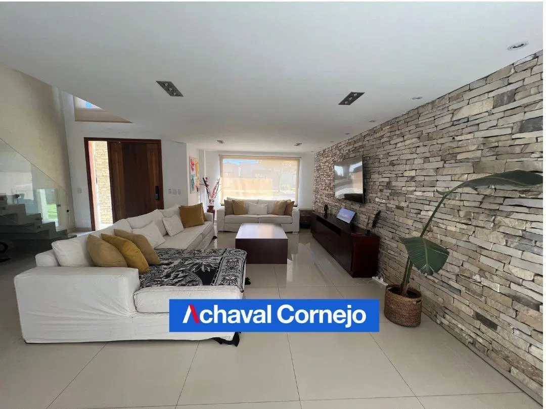 ALQUILER | Casa al agua 3 dormitorios, escritorio y muelle. Barrio Muelles, Puertos 4