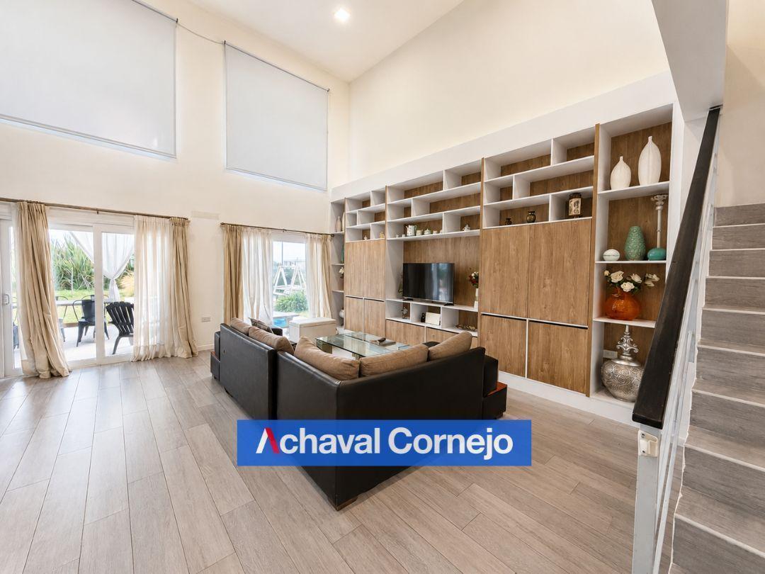 VENTA CASA EN CEIBOS, PUERTOS (3 DORMITORIOS, ESCRIOTORIO, PLAY, PILETA)