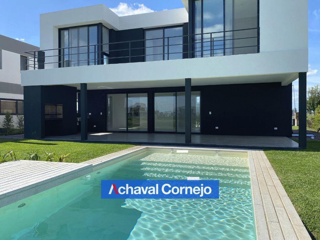 Foto de Casa en Alquiler o venta | Barrio Costas - 3 dormitorios, imagen 2