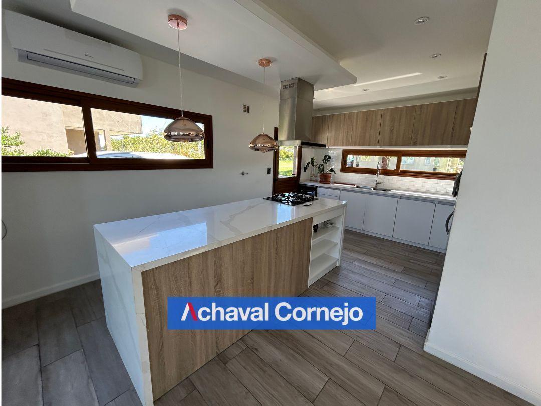 Foto de Venta | Casa 2 dormitorios con pileta | Barrio Vistas, Puertos, imagen 1