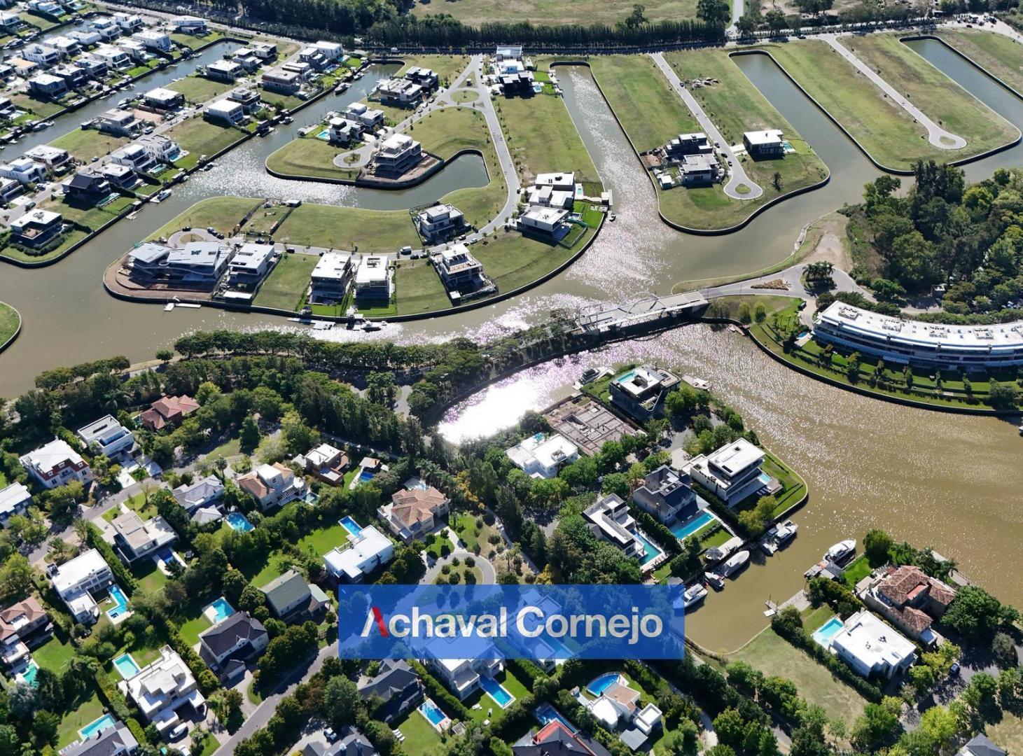 Foto de lote en venta al rio en El Yacht - Nordelta, imagen 1