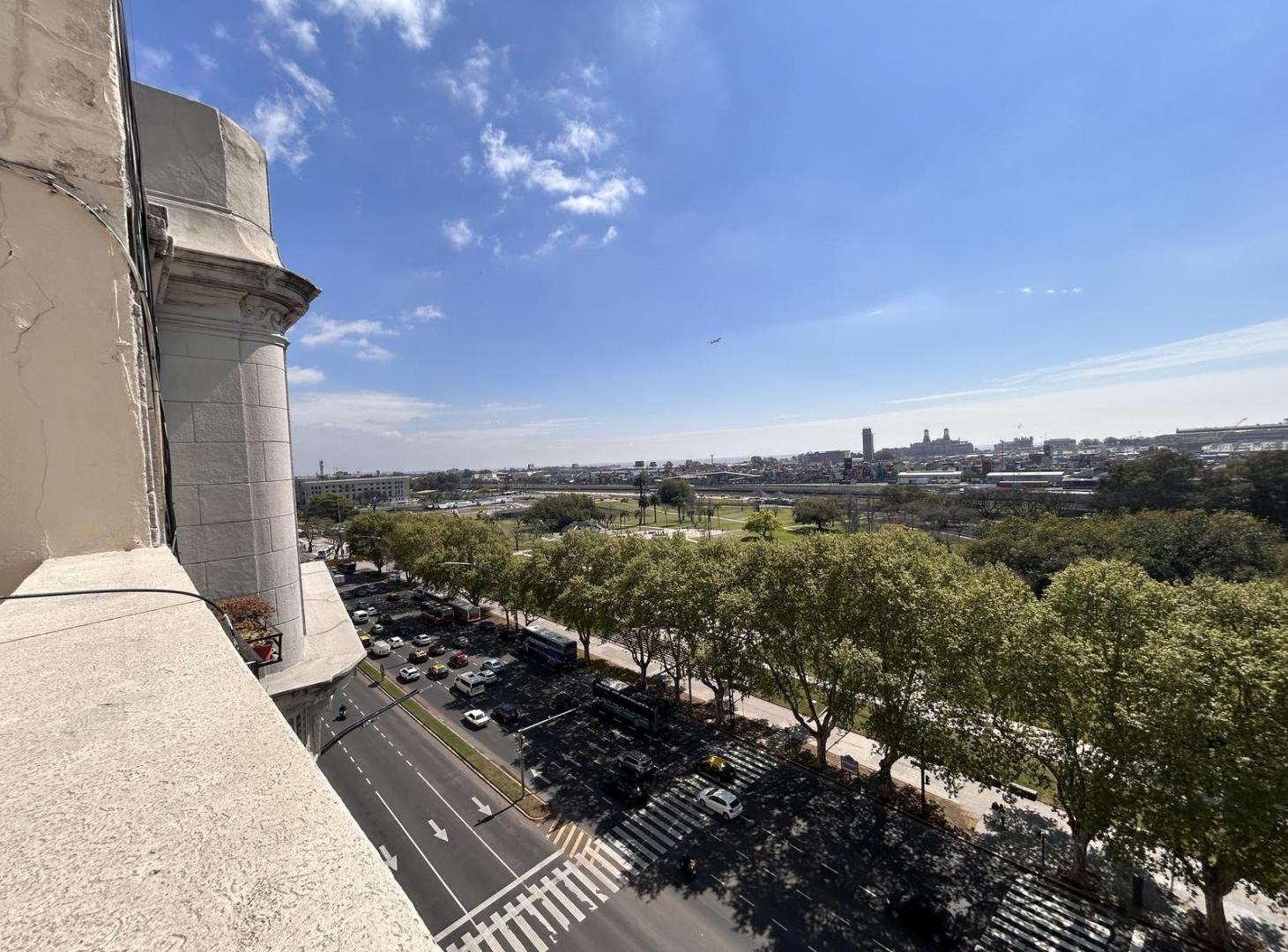 Foto de Venta Departamento 5 AMBIENTES CON TERRAZA Y COCHERA Recoleta, imagen 3