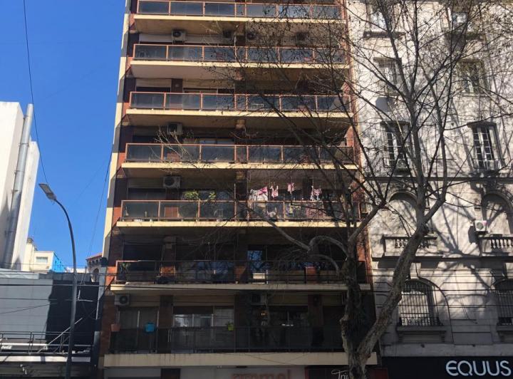 3 AMBIENTES C/DEPENDENCIA FRENTE BALCON CORRIDO   1