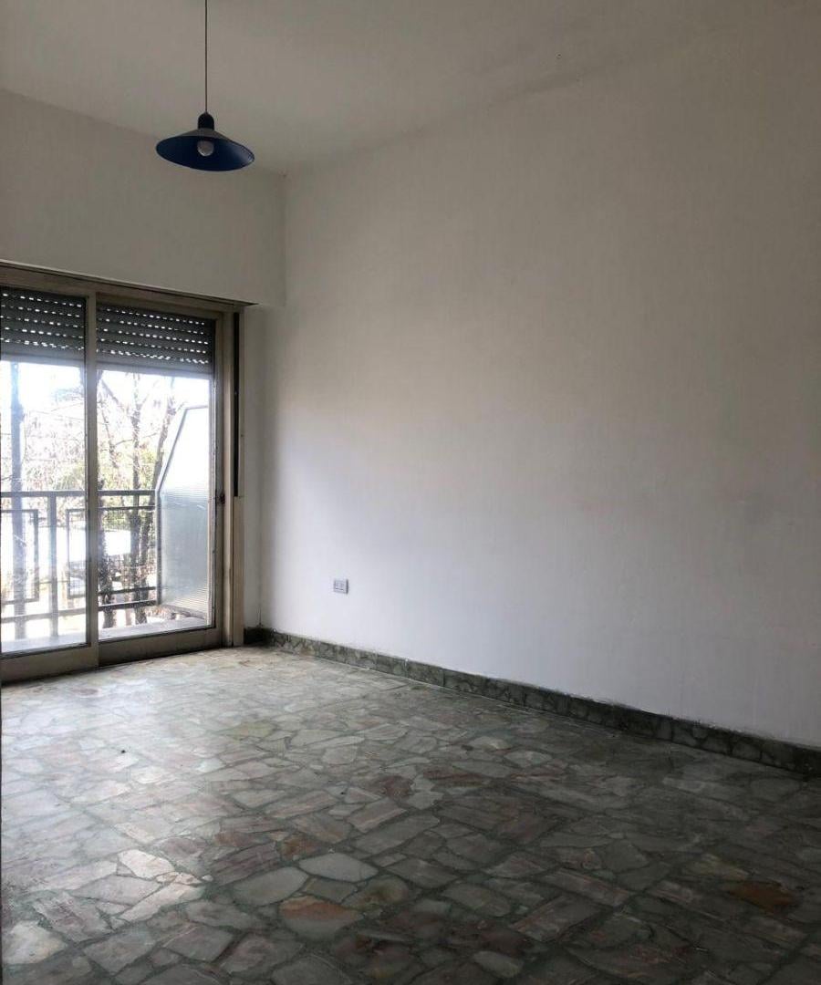 Foto de 2 AMBIENTES FRENTE TIPO P.H. BALCON SIN EXPENSAS, imagen 5