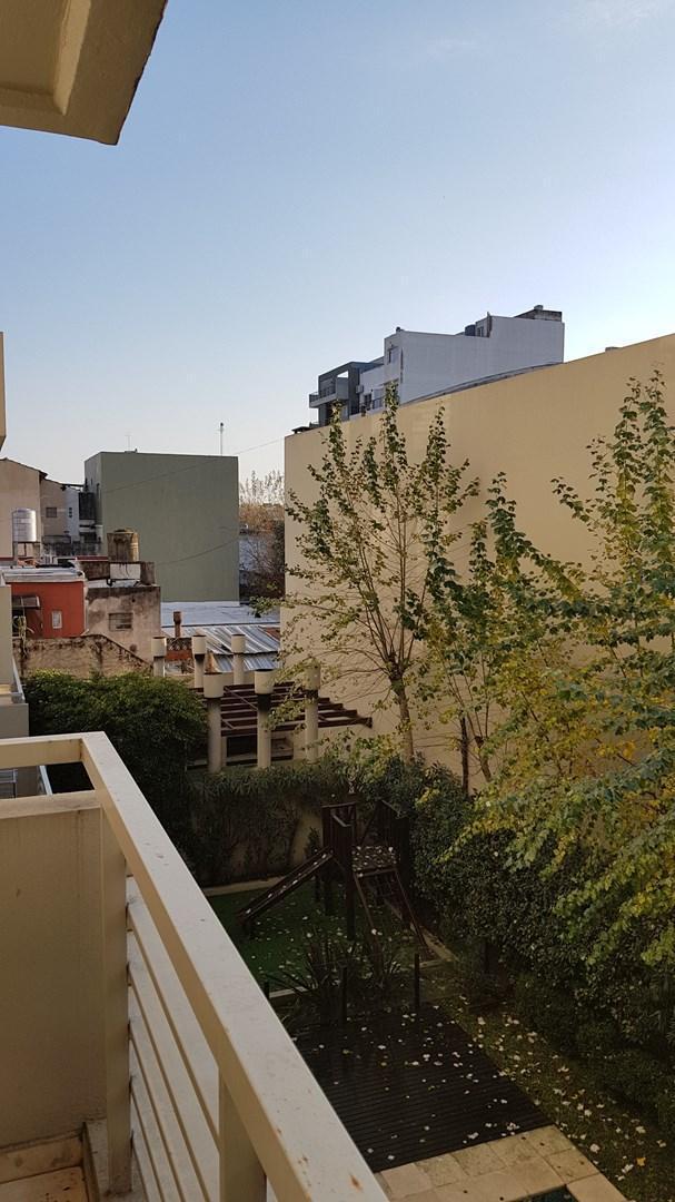 Foto de Departamento en Alquiler en Monte Castro, Capital Federal, Buenos Aires, imagen 5