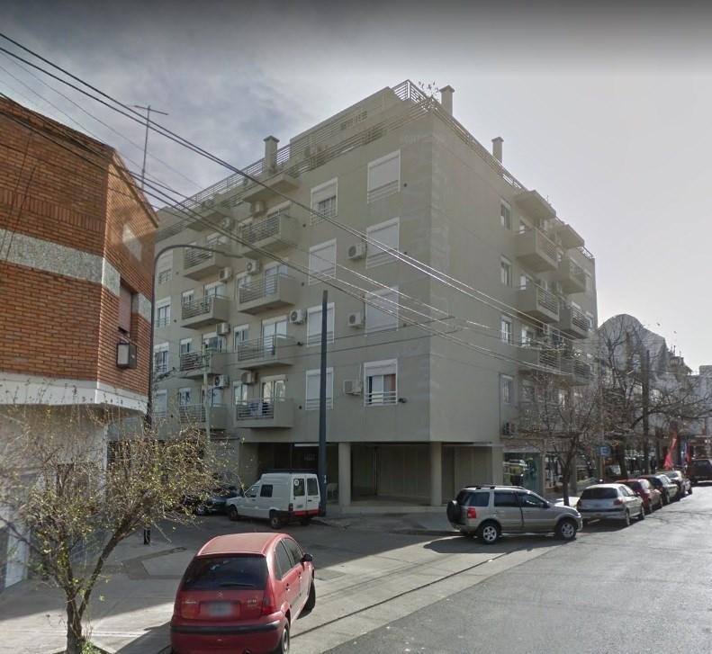 Foto de Departamento en Alquiler en Monte Castro, Capital Federal, Buenos Aires, imagen 2