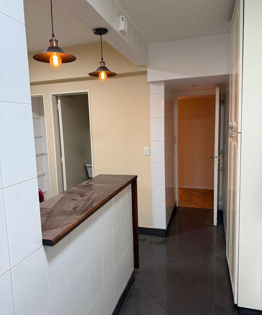 Foto de Venta Departamento de 80 m² con Cochera y Baulera en Belgrano C, imagen 5