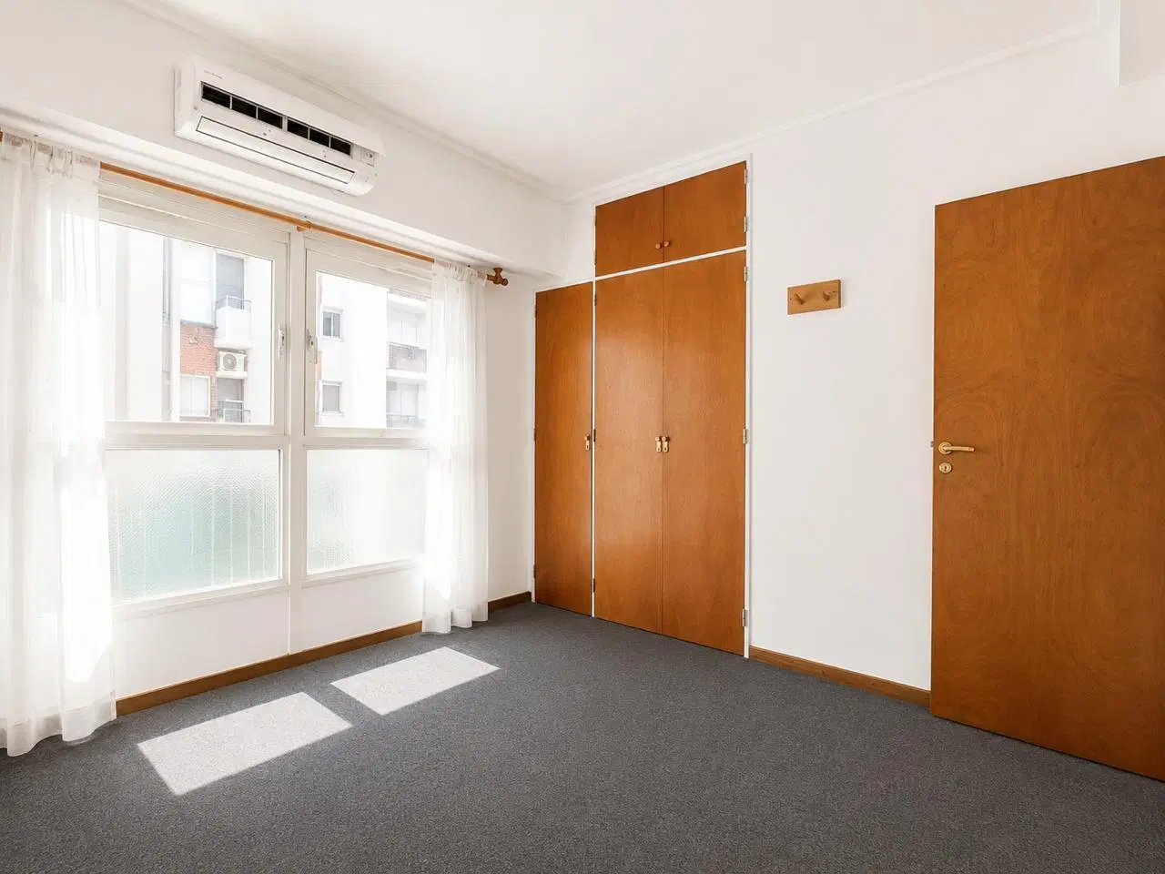 Departamento Semipiso 2 Dormitorios en Centro  – Excelente Ubicación cerca del Río. 5