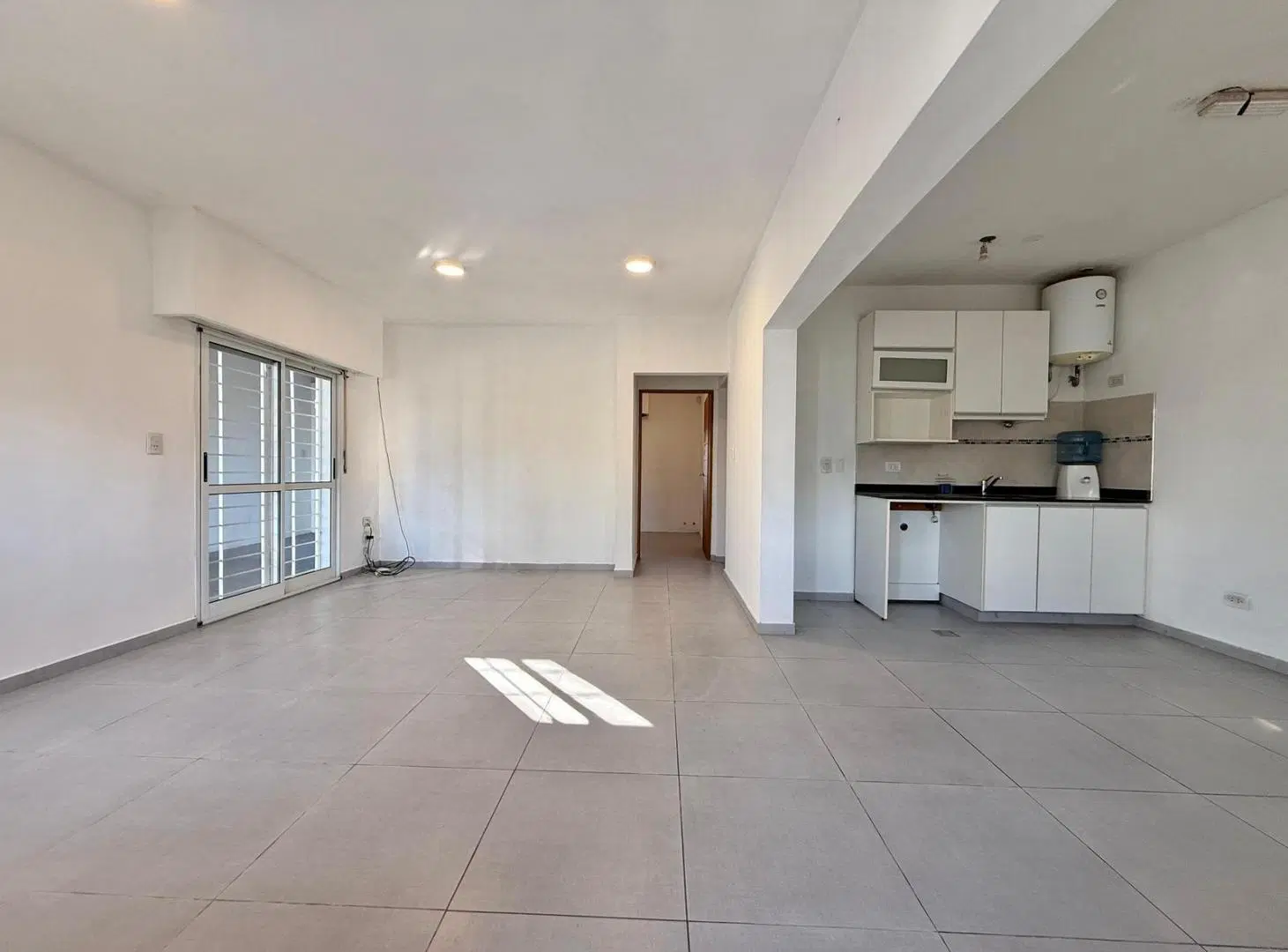 Casa de 2 dormitorios con pileta, cochera y galería en Tierra de Sueños Alvear 1