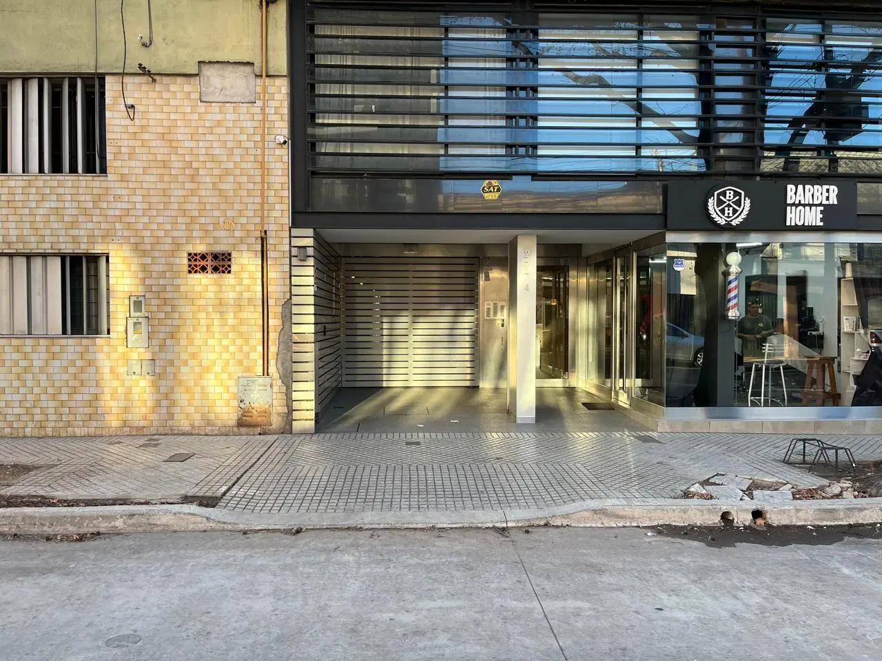Cochera en Nuestra Señora de Lourdes - Planta Baja - Comoda - Pocas unidades 4
