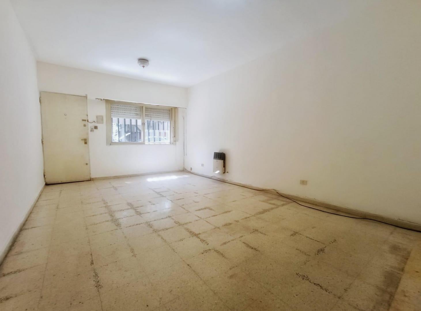Foto de Casa con Renta Activa – 2 Dormitorios – España y Hospitales, imagen 4