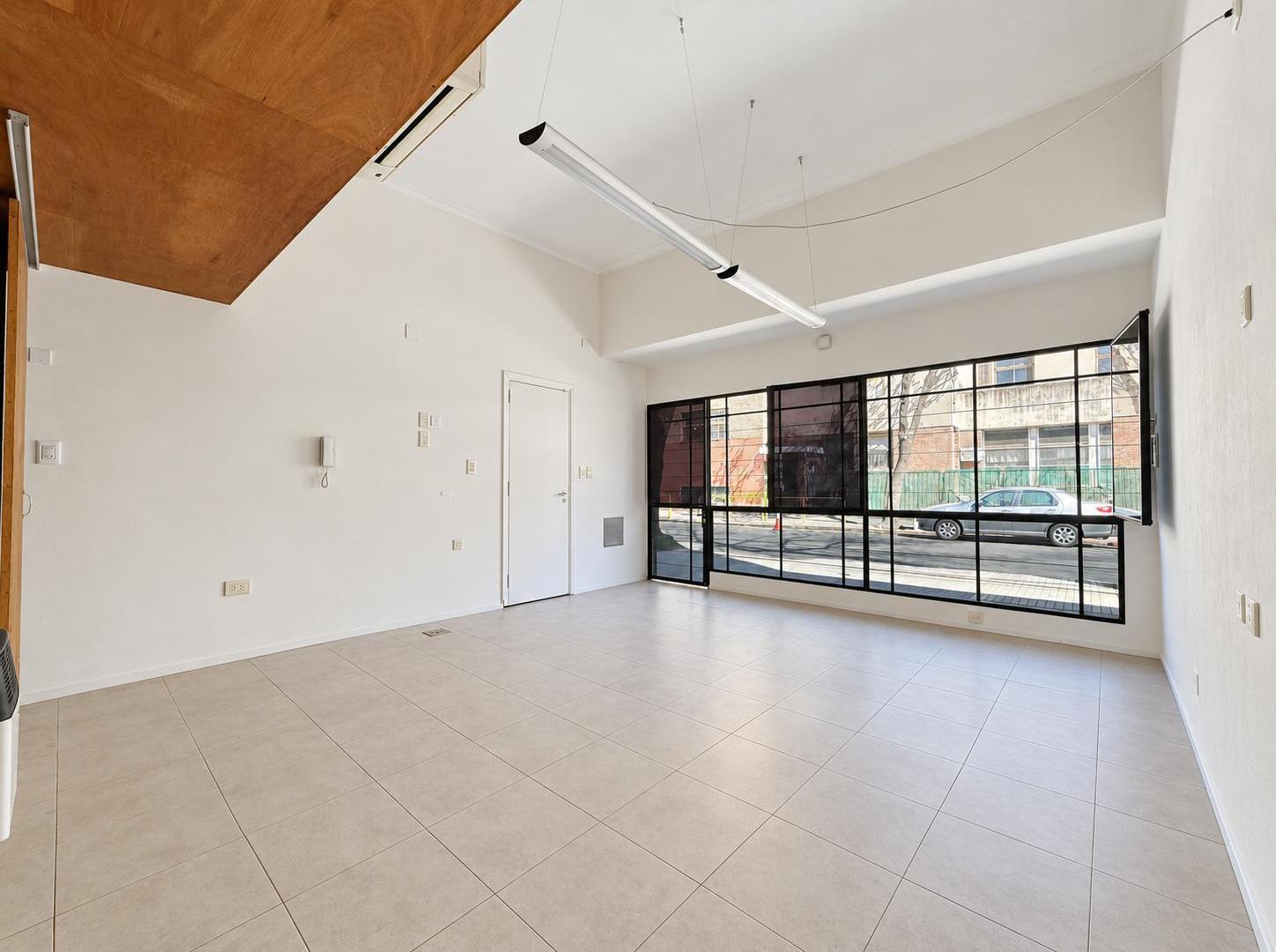 Foto de PH de diseño en Abasto, 2 dormitorios,ambiente adaptable, balcones – La, imagen 2
