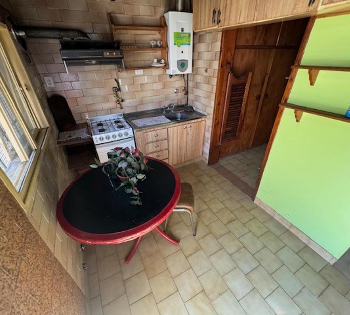 Venta San Andres PH Dos Ambientes con Patio - " Apto Credito. 2
