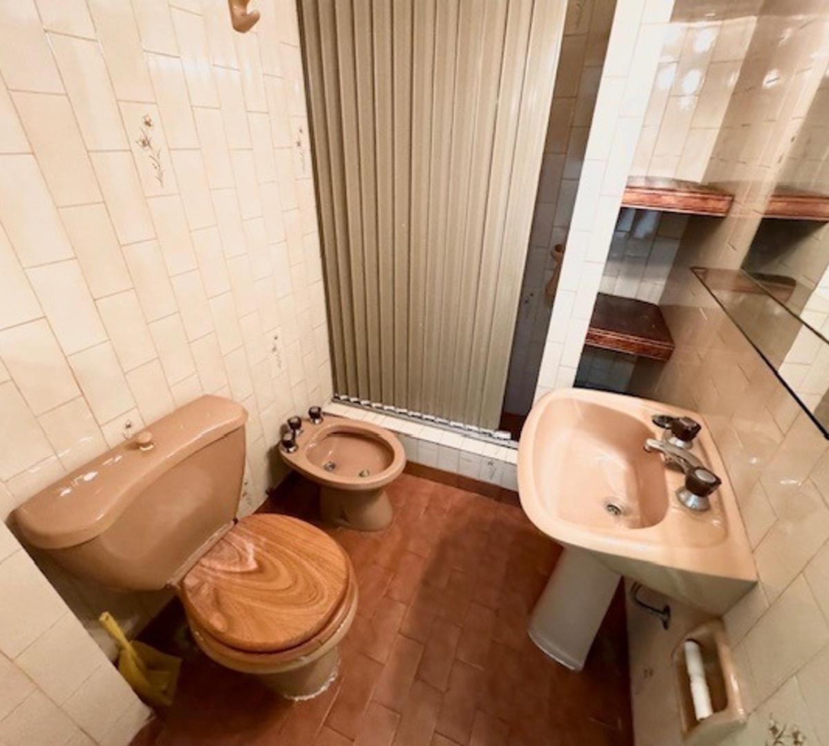Venta San Andres PH Dos Ambientes con Patio - " Apto Credito. 2