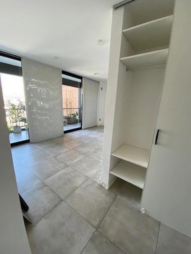 En Venta. Centro San Martin Dpto 2 Ambientes con Renta. 3