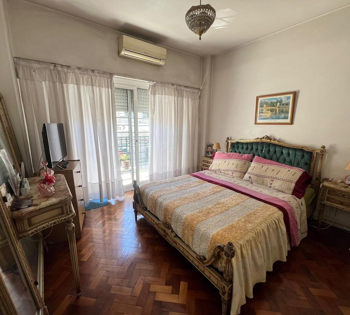 Venta Departamento de Tres Ambientes San Martin Centro 1