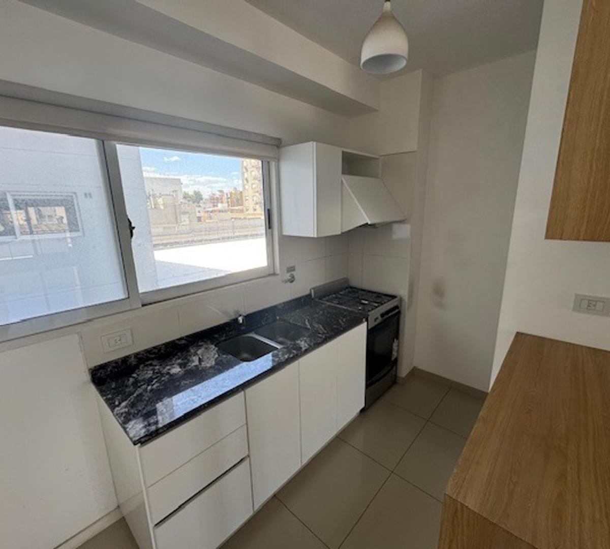 Venta Departamento Monoambiente San Martin Centro 5