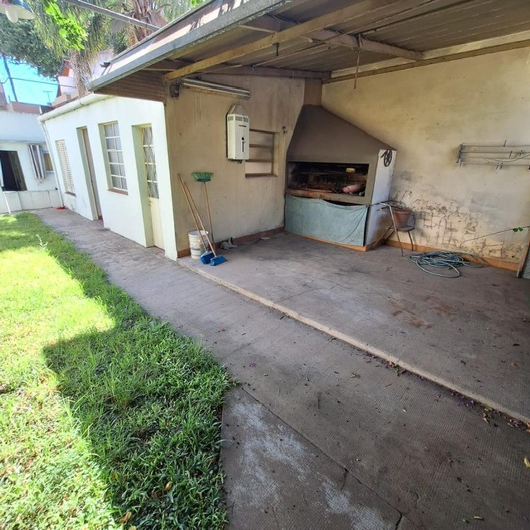 Venta Casa con Departamento San Martin Centro 3