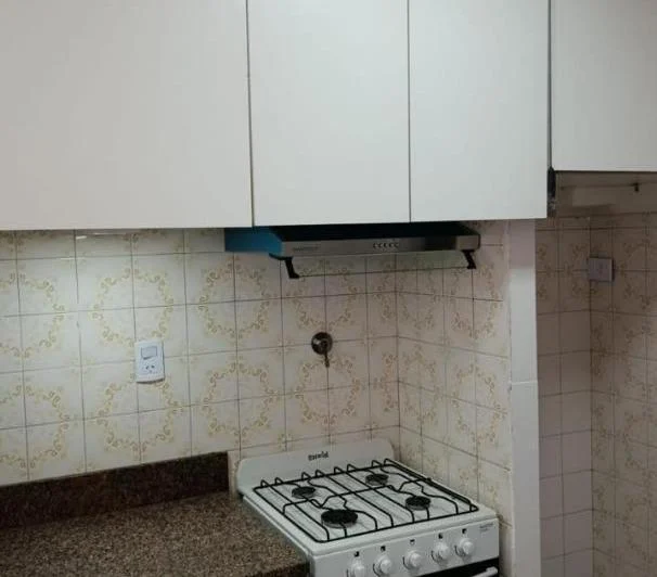 CASA EN ALQUILER DE 3 AMB CON PATIO Y TERRAZA 2