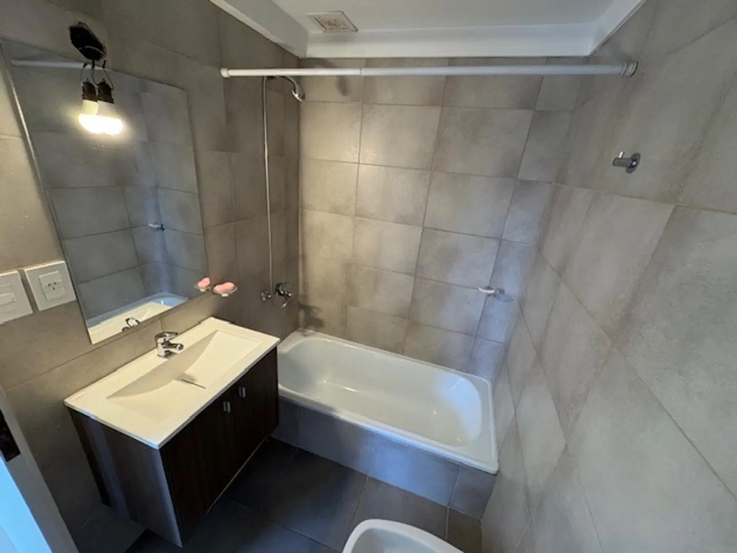 VENTA MONOAMBIENTE C/NUEVO CON BALCON "APTO CREDITO" 5