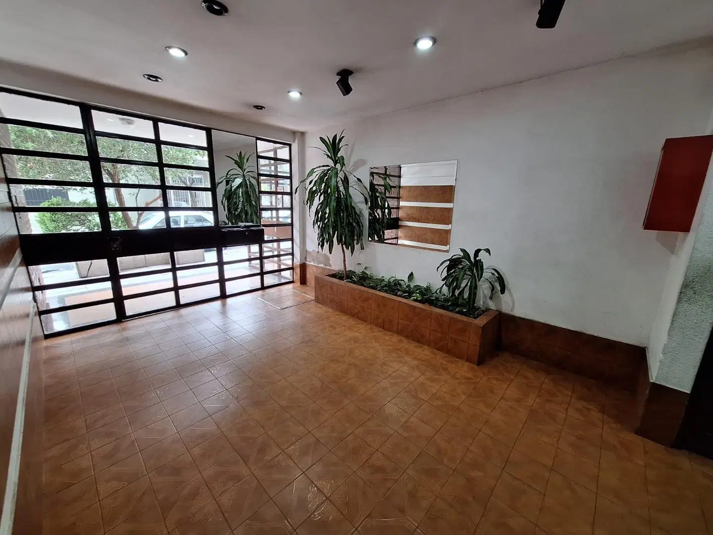 VENTA DEPTO 2 AMB CON COCHERA SAN MARTIN CENTRO APTO CREDITO 4