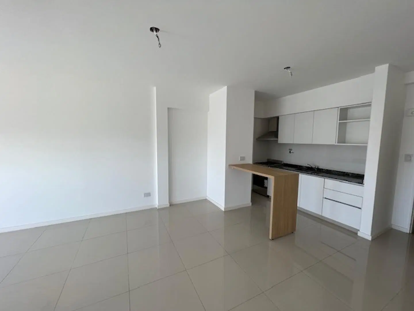 ALQUILER DEPTO MONO AMBIENTE APTO PROFESIONAL S MARTIN CENTR 3