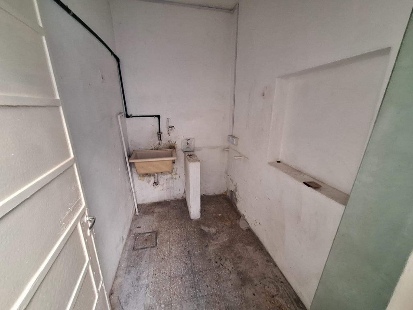 Foto de ALQUILER LOCAL SAN MARTIN CENTRO, imagen 4