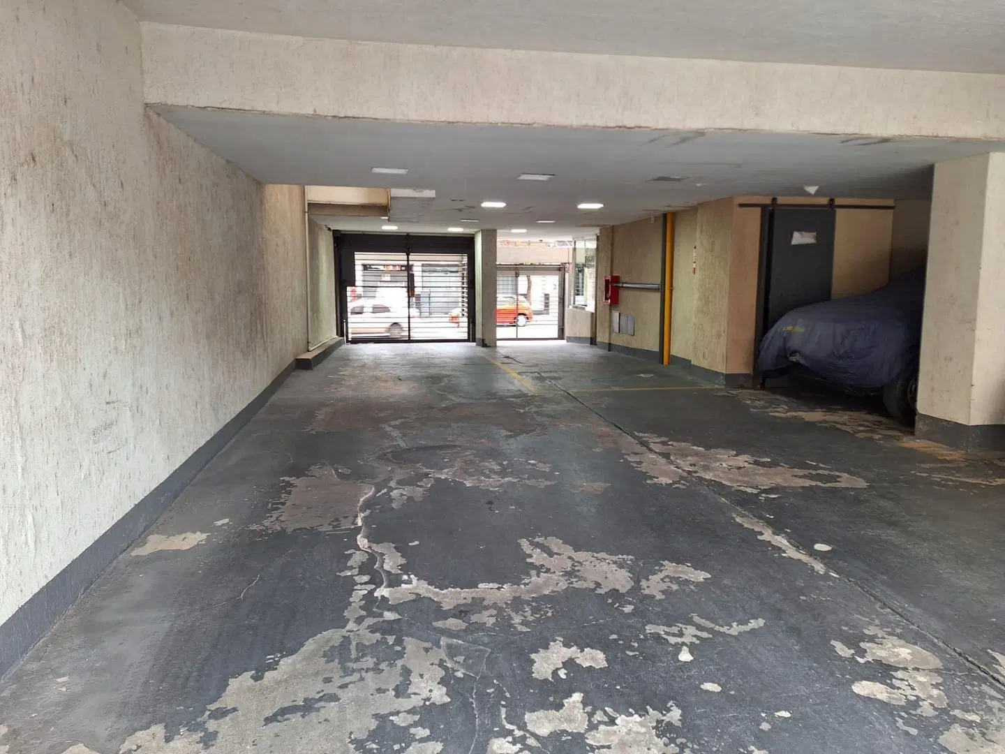 VENTA COCHERA SAN MARTIN CENTRO 8